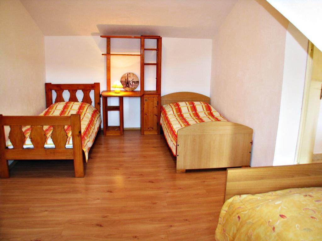 Apartment Martinic Pucisca Kamer foto